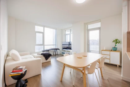 508 618 Carnarvon Street, New Westminster, BC, Downtown NW — 2 bed apartment/condo for sale