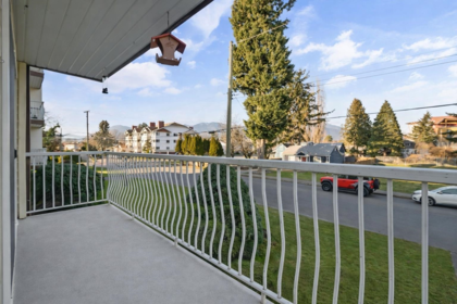Laundry Room Photo of 6 46210 Margaret Avenue, Chilliwack, BC