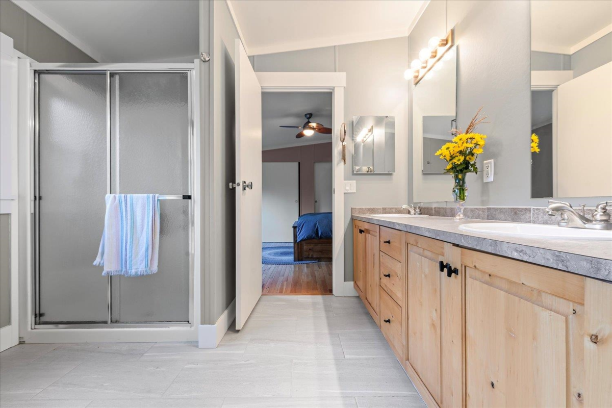 Garage Interior Photo of 6800 Hinkley Road, Chilliwack, BC