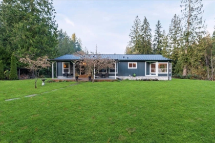 6800 Hinkley Road, Chilliwack, BC, Eastern Hillsides — 3 bed single family residence for sale