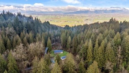Neighborhood Park Photo Near 6800 Hinkley Road, Chilliwack, BC