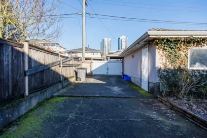 Garden / Landscaping Photo of 535 W 62nd Avenue, Vancouver, BC