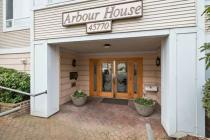 203 45770 Spadina Avenue, Chilliwack, BC, Chilliwack — Apartment/Condo for sale