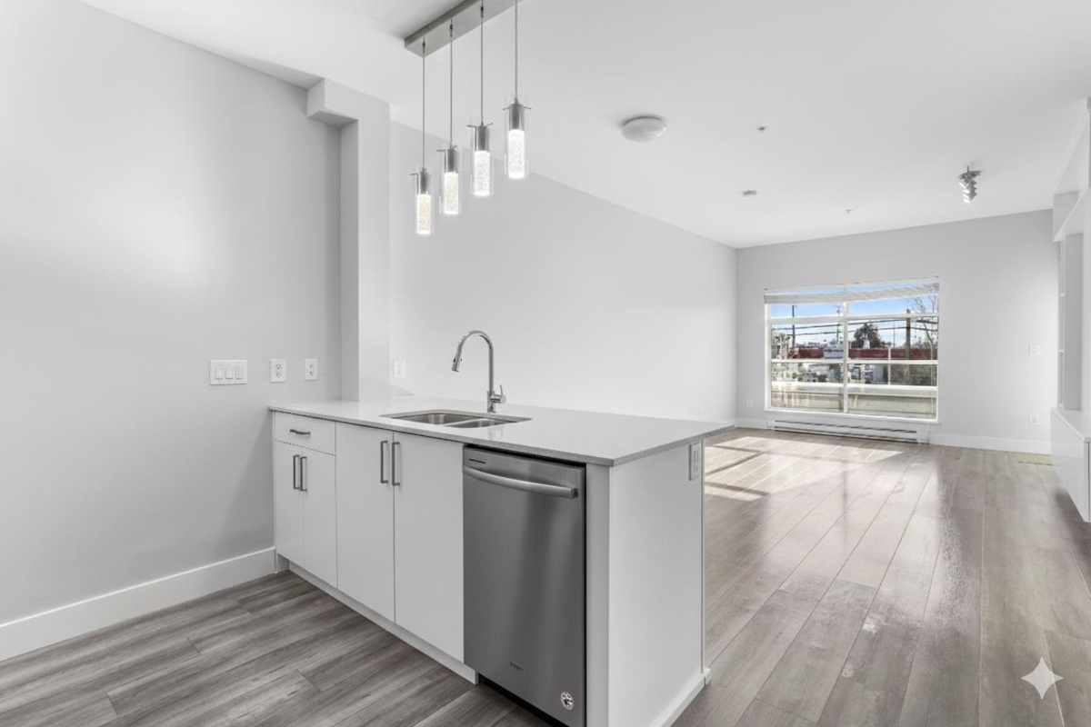 Living Room Photo of 213 9015 120 Street, Delta, BC