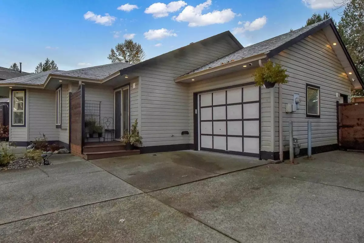 Mudroom Photo of 19358 Cusick Crescent, Pitt Meadows, BC