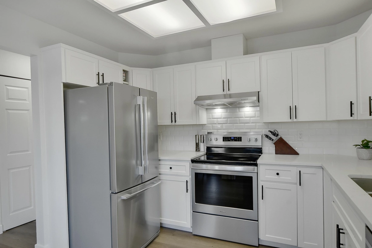 Primary Bathroom Photo of 19358 Cusick Crescent, Pitt Meadows, BC