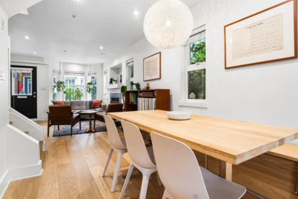 5 1638 E Georgia Street, Vancouver, BC, Vancouver — Townhouse for sale