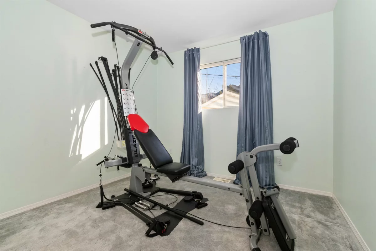 Bedroom 2 Photo of 480 Coquihalla Street, Hope, BC