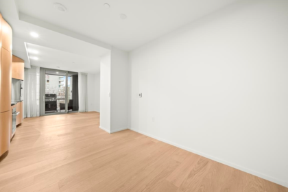 802 1568 Alberni Street, Vancouver, BC, Vancouver — Apartment/Condo for sale