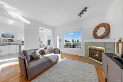38 1751 Paddock Drive, Coquitlam, BC
