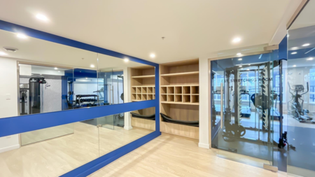 Hallway Photo of 301 13858 108 Avenue, Surrey, BC