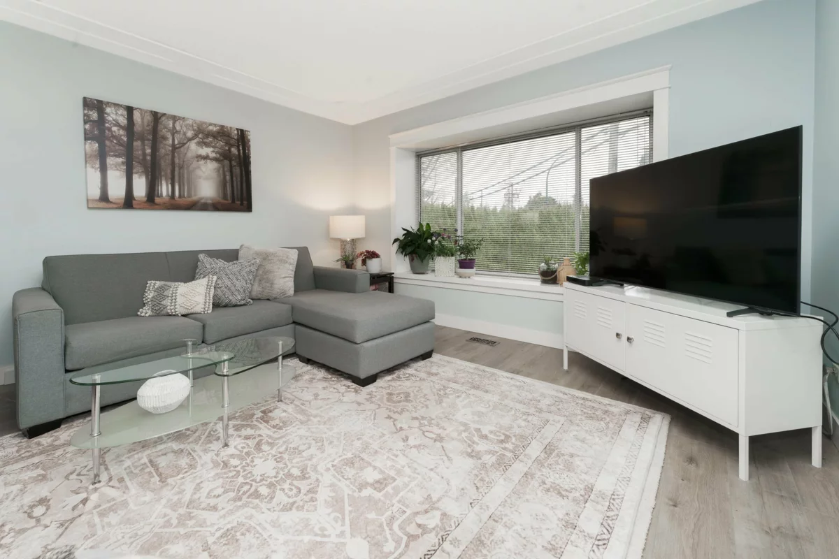 Hallway Photo of 11943 232 Street, Maple Ridge, BC