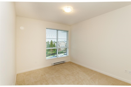 Pantry Photo of 418 15138 34 Avenue, Surrey, BC