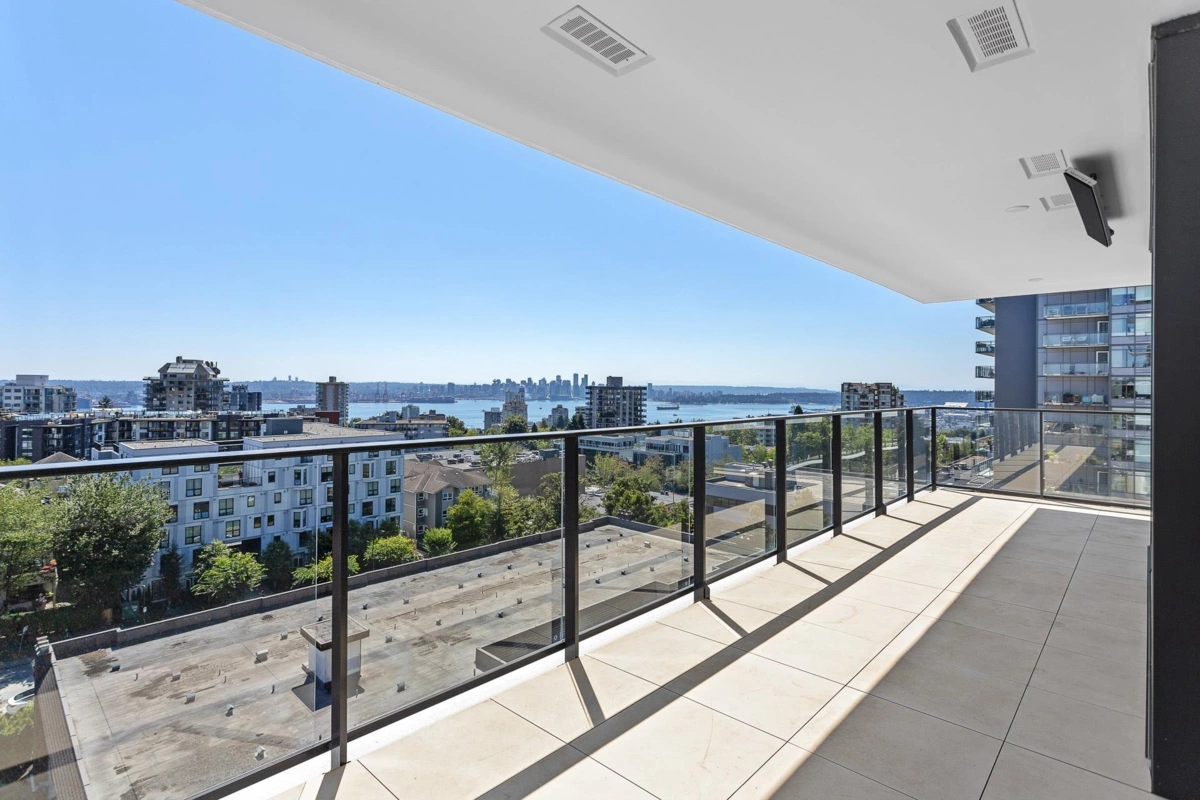 Primary Bedroom Photo of 703 135 E 13th Street, North Vancouver, BC