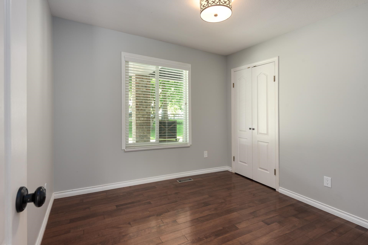 Bedroom 2 Photo of 27454 110 Avenue, Maple Ridge, BC