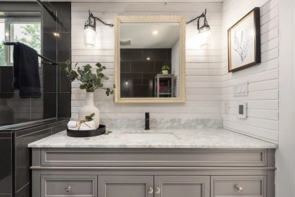 Primary Bathroom Photo of 27454 110 Avenue, Maple Ridge, BC