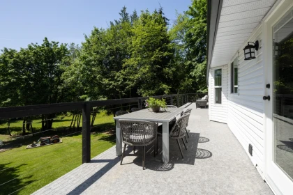 Staircase Photo of 27454 110 Avenue, Maple Ridge, BC