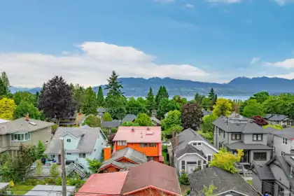 4133 W 12th Avenue, Vancouver, BC