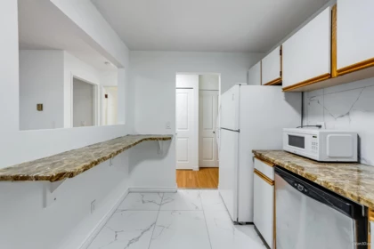 108 13364 102 Avenue, Surrey, BC