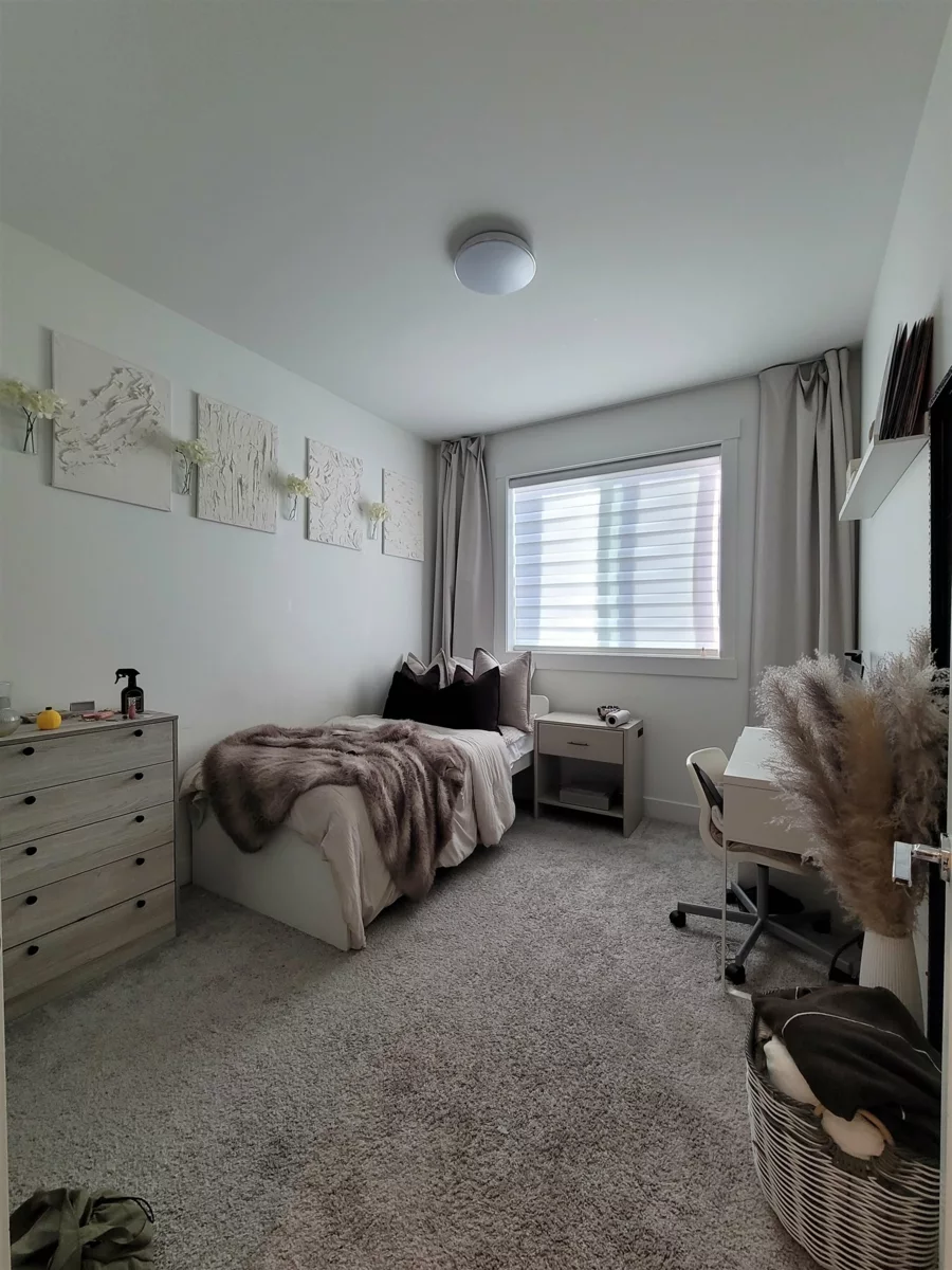 Pantry Photo of 16 9762 182a Street, Surrey, BC