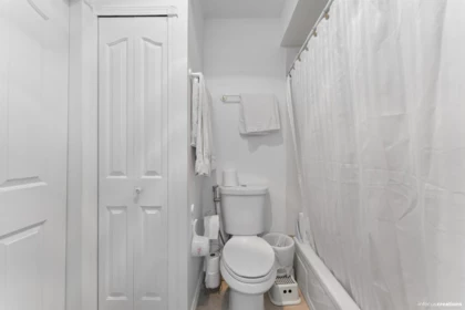 Guest Bathroom Photo of 207 13931 74 Avenue, Surrey, BC
