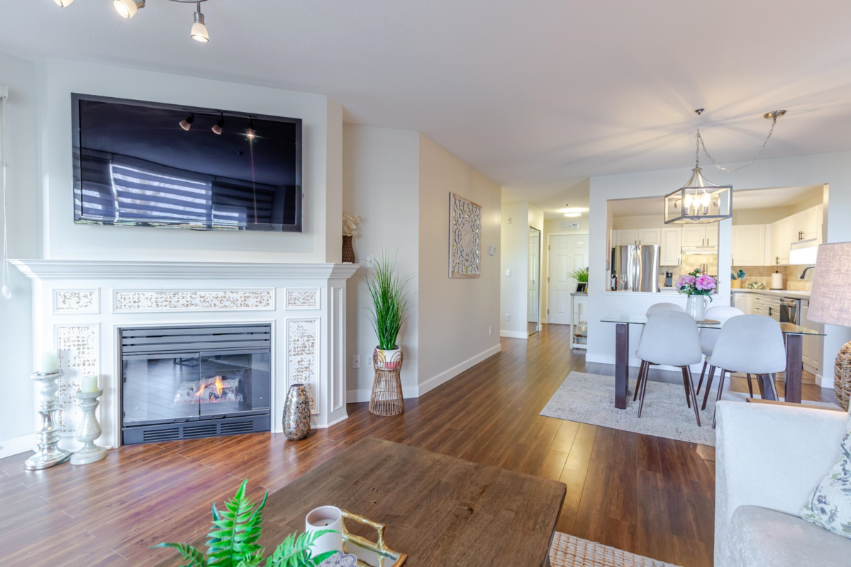 Basement Recreation Room Photo of 211 19142 122 Avenue, Pitt Meadows, BC