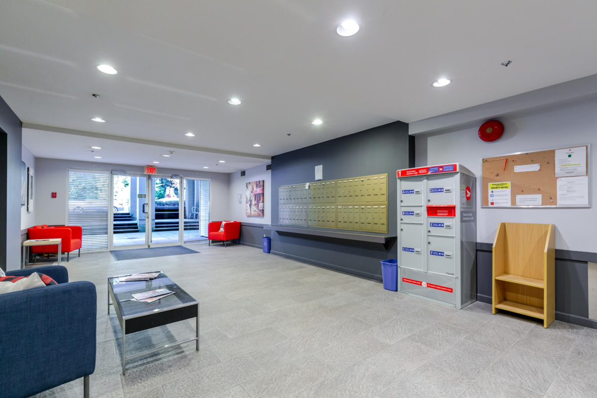 Dining Area Photo of 211 19142 122 Avenue, Pitt Meadows, BC