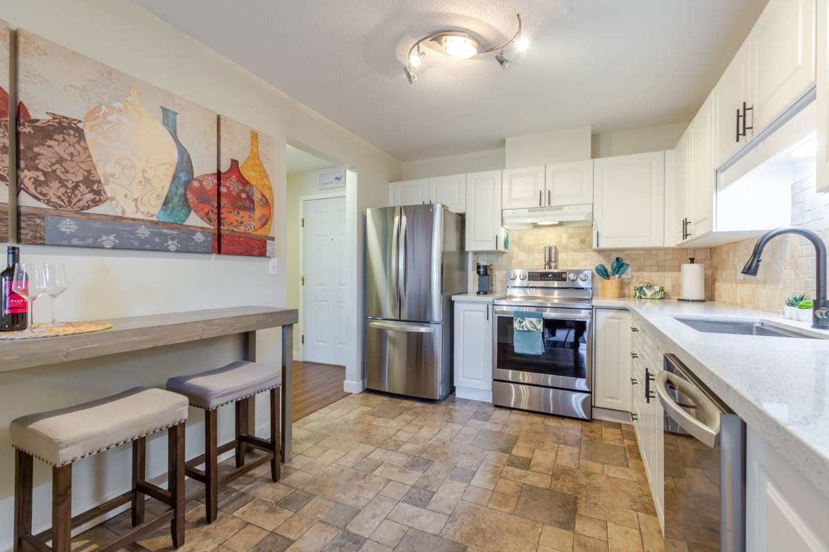 Primary Bedroom Photo of 211 19142 122 Avenue, Pitt Meadows, BC