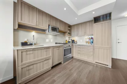 910 5470 Ormidale Street, Vancouver, BC, Vancouver — Apartment/Condo for sale