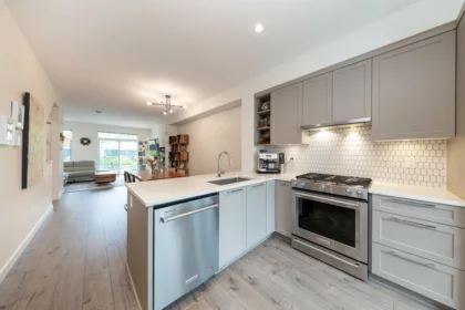 Primary Bedroom Photo of 140 3565 Baycrest Avenue, Coquitlam, BC