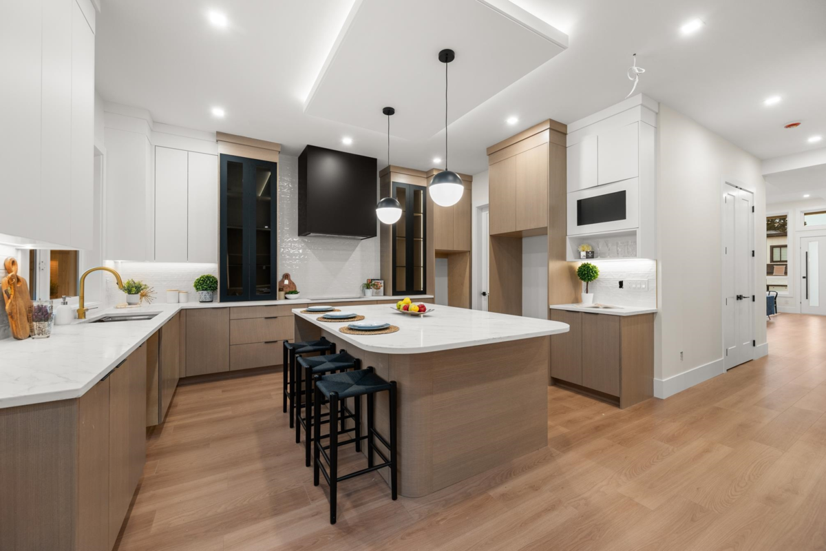 Family Room Photo of 11472 138a Street, Surrey, BC