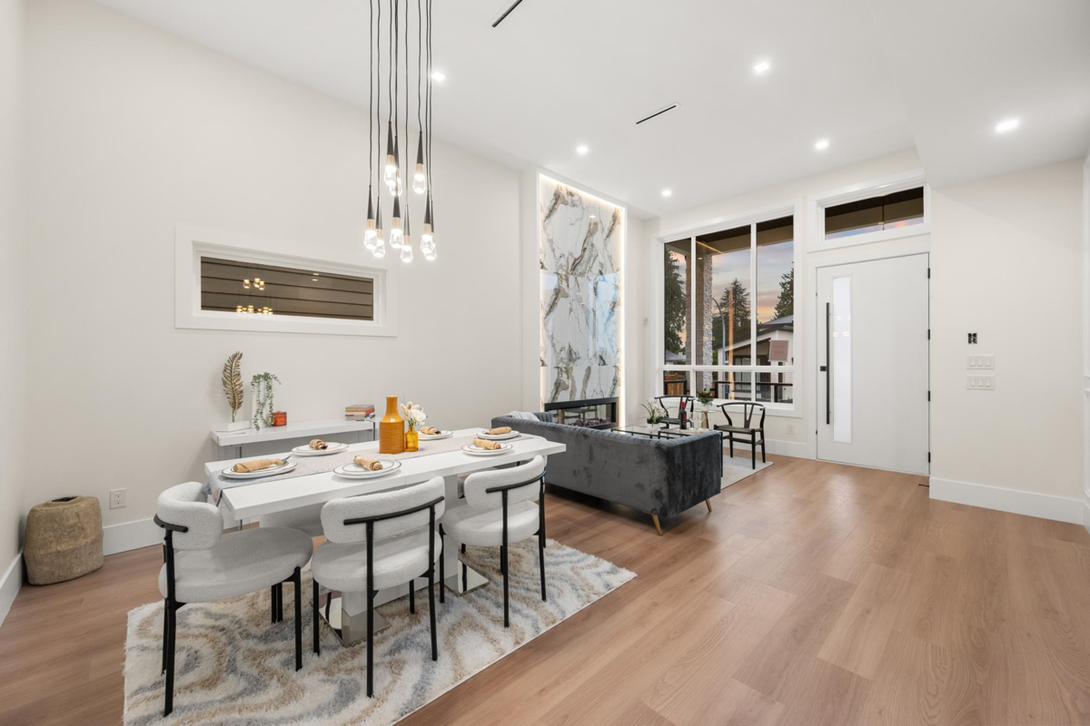 Guest Bathroom Photo of 11472 138a Street, Surrey, BC