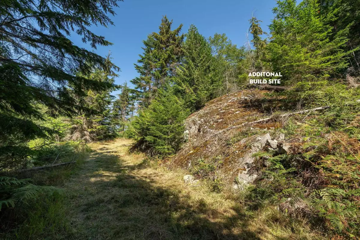 Community Amenities Photo (Clubhouse) of 1290 Cowan Point Drive, Bowen Island, BC