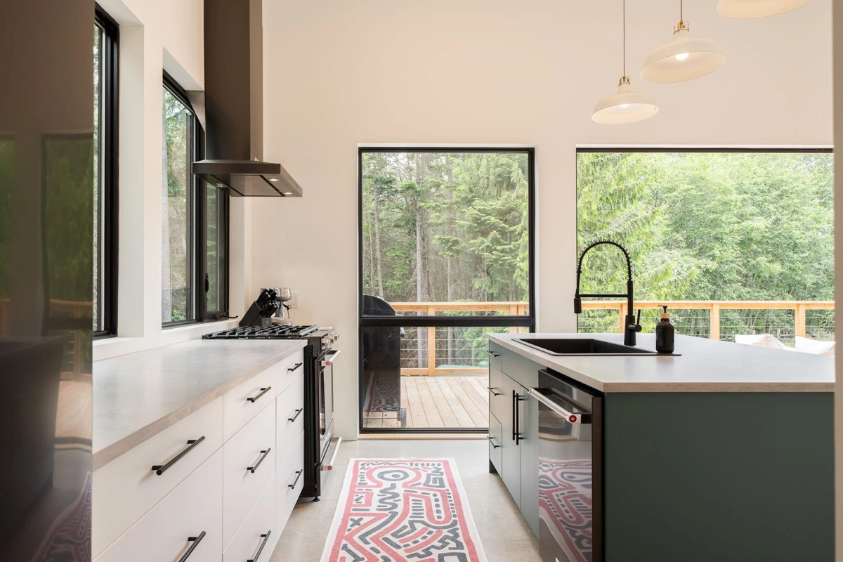 Mudroom Photo of 1290 Cowan Point Drive, Bowen Island, BC