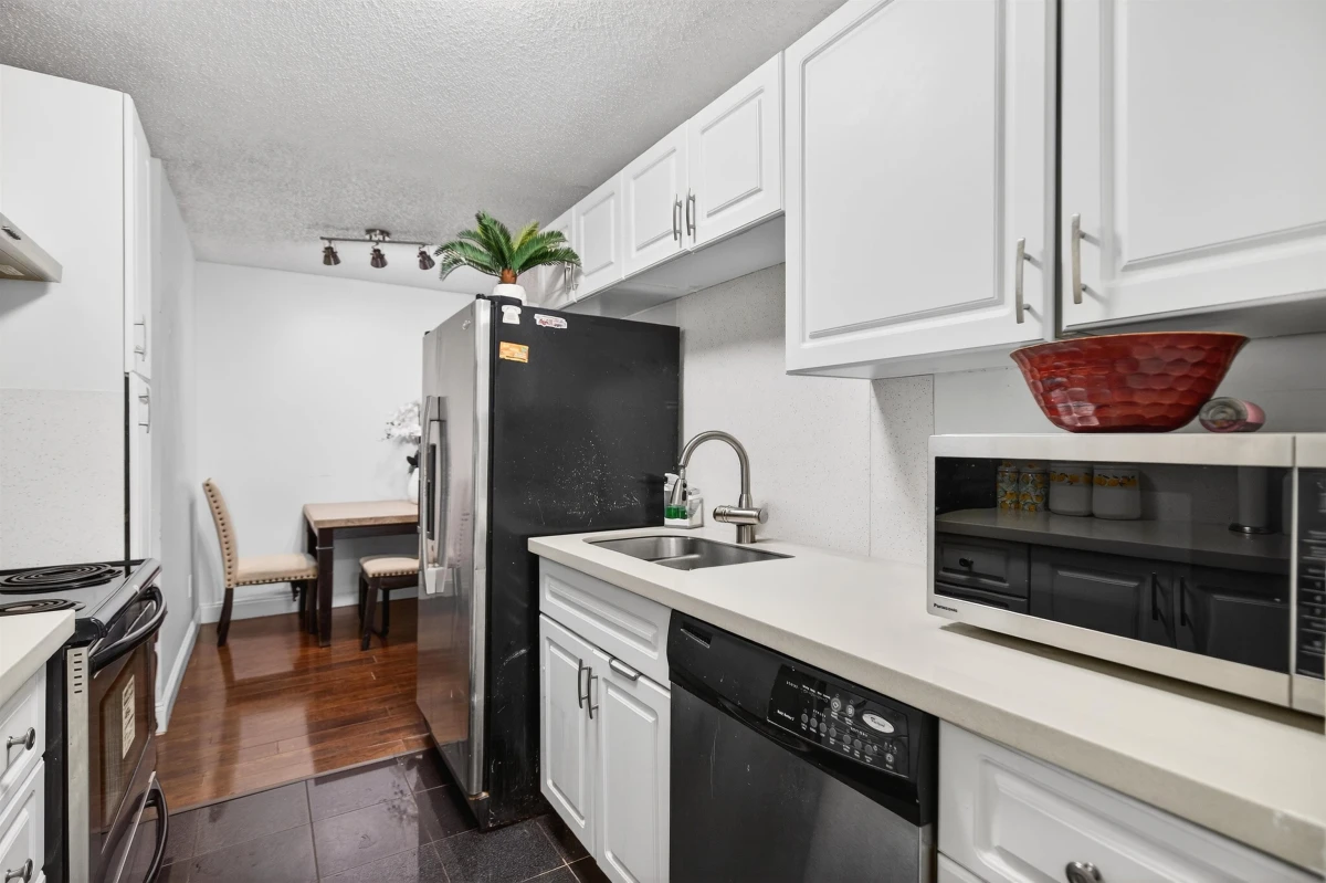 Pantry Photo of 101 9644 134 Street, Surrey, BC