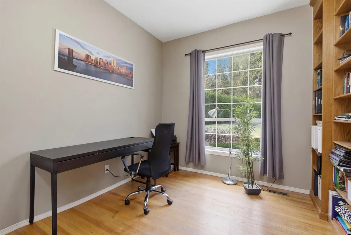 Bedroom 2 Photo of 4570 Maysfield Crescent, Langley, BC