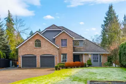 4570 Maysfield Crescent, Langley, BC, Brookswood Langley — 5 bed single family residence for sale