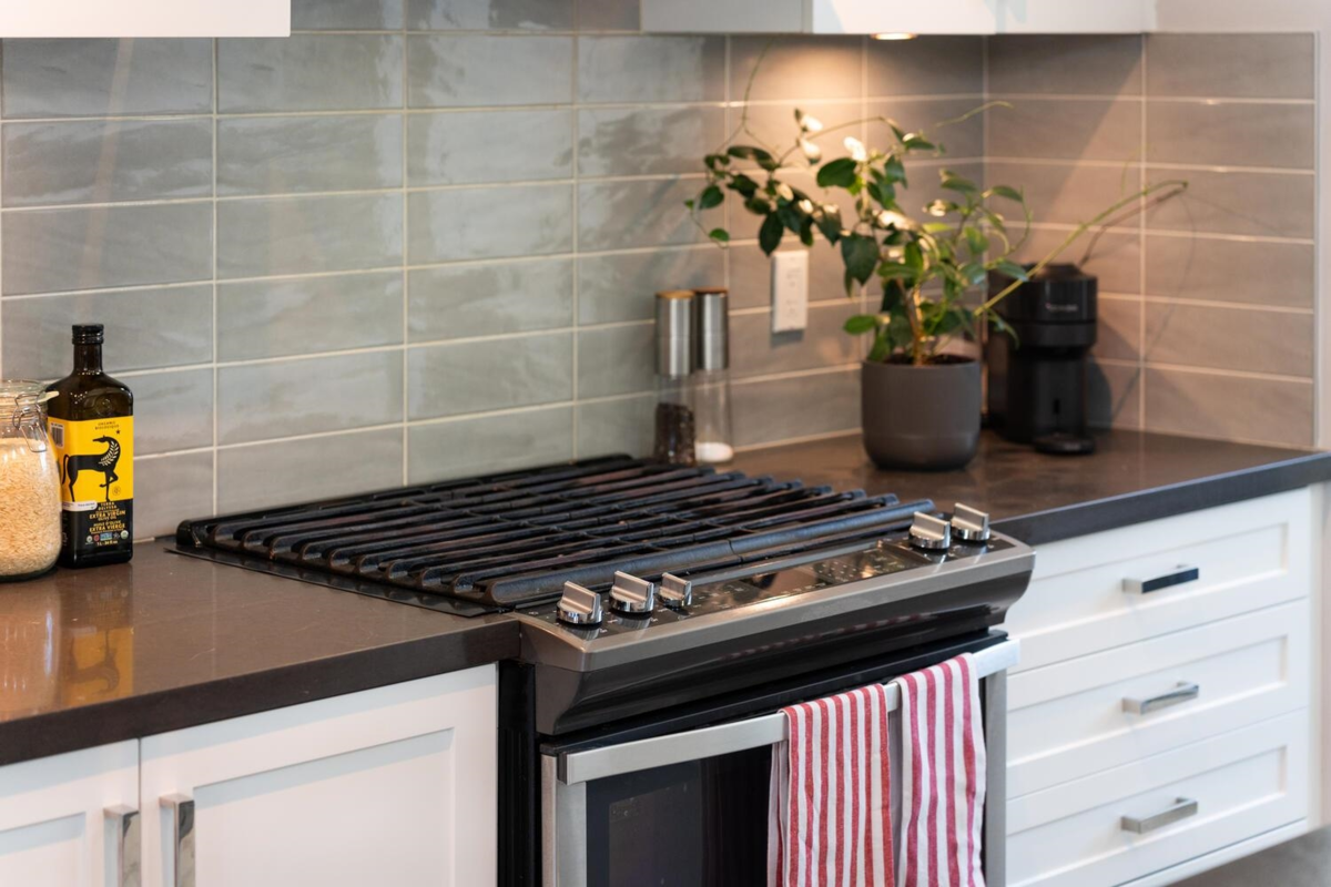 Dining Area Photo of 43 11305 240 Street, Maple Ridge, BC