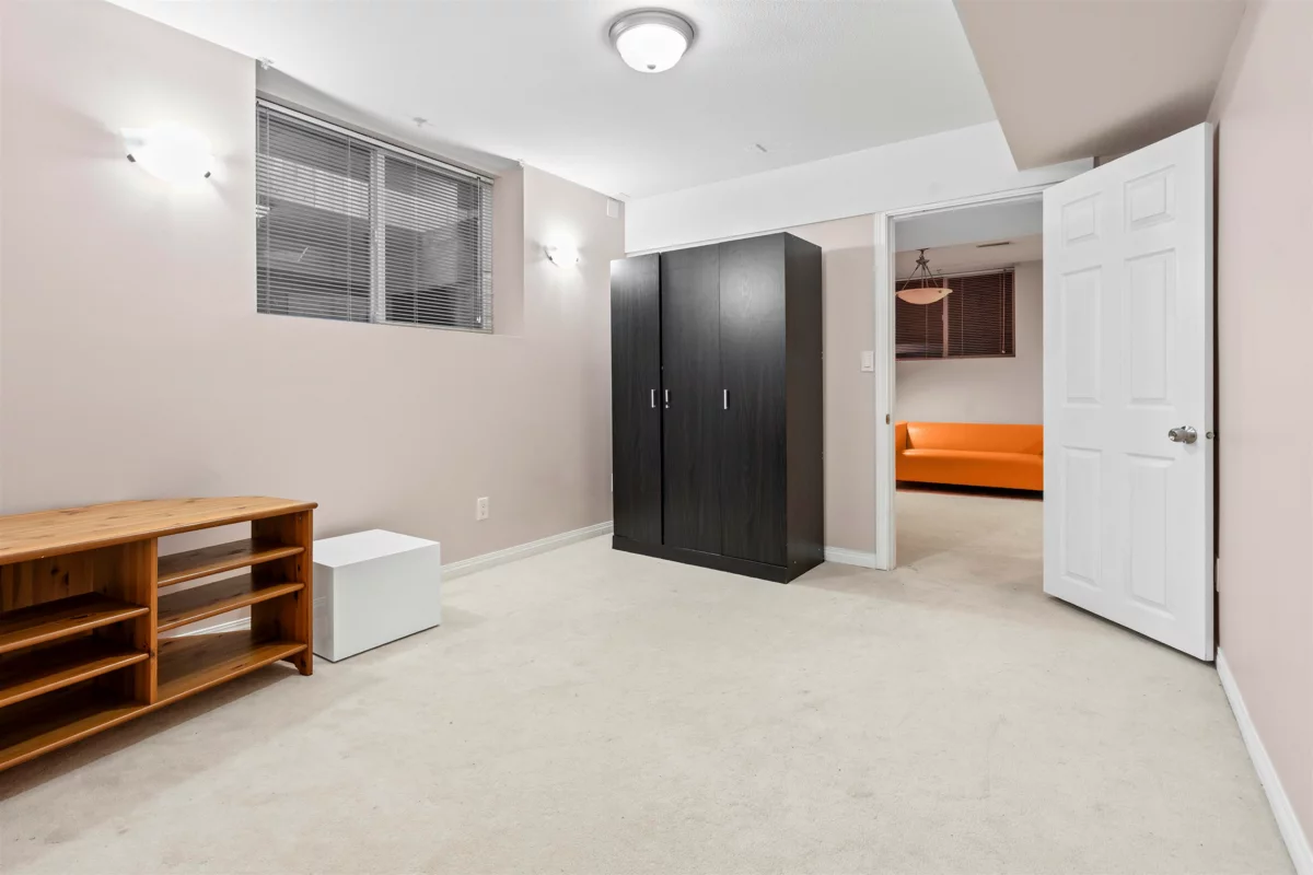 Garden / Landscaping Photo of 7321 146 Street, Surrey, BC