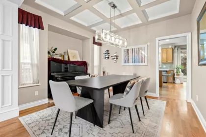 Kitchen Island Photo of 7321 146 Street, Surrey, BC