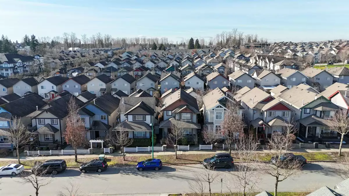 Backyard Photo of 6551 193b Street, Surrey, BC