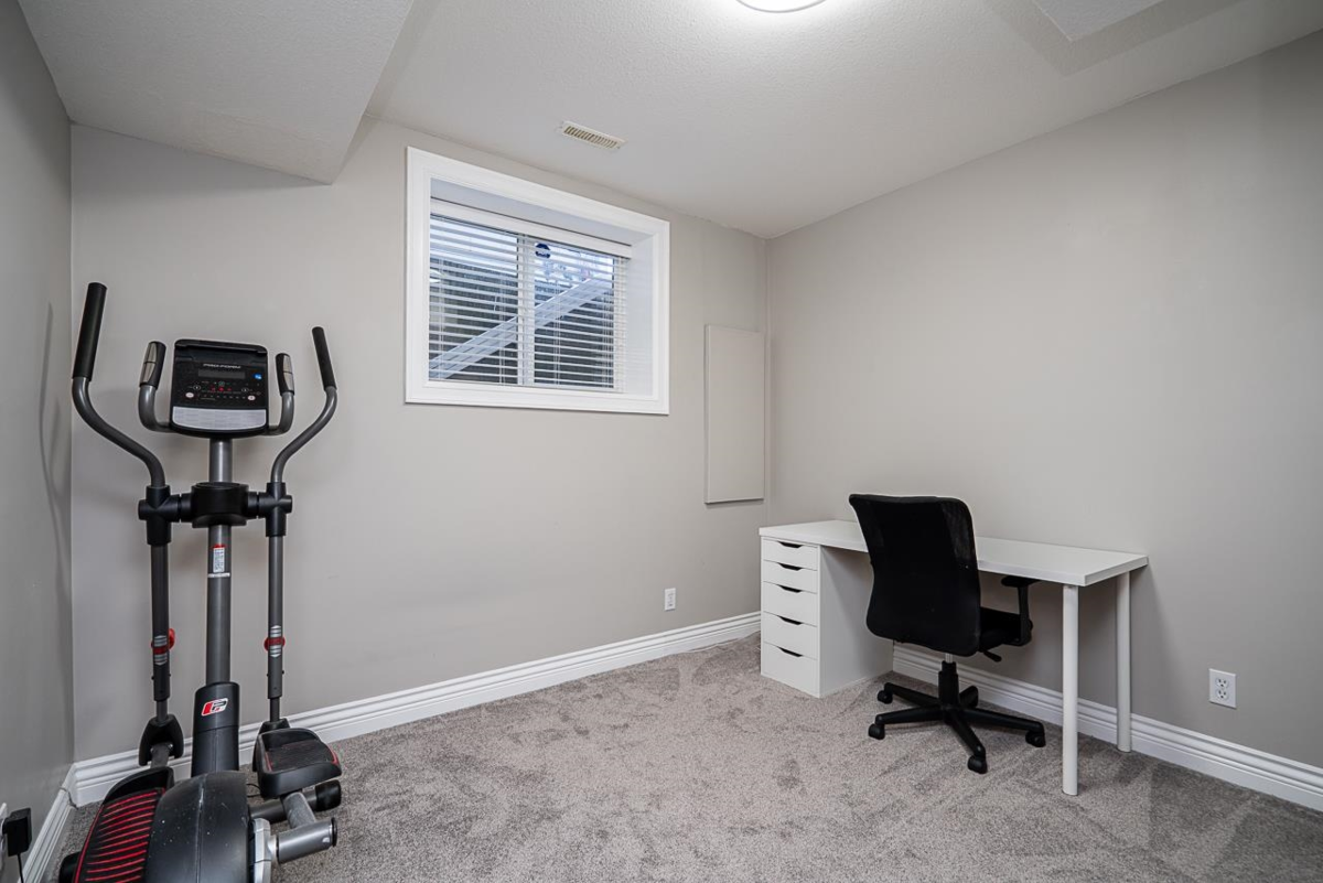 Basement Recreation Room Photo of 6551 193b Street, Surrey, BC