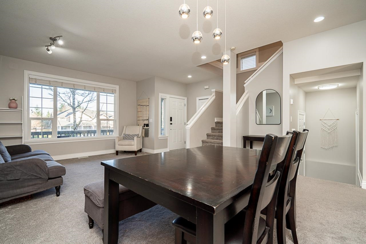 Dining Area Photo of 6551 193b Street, Surrey, BC