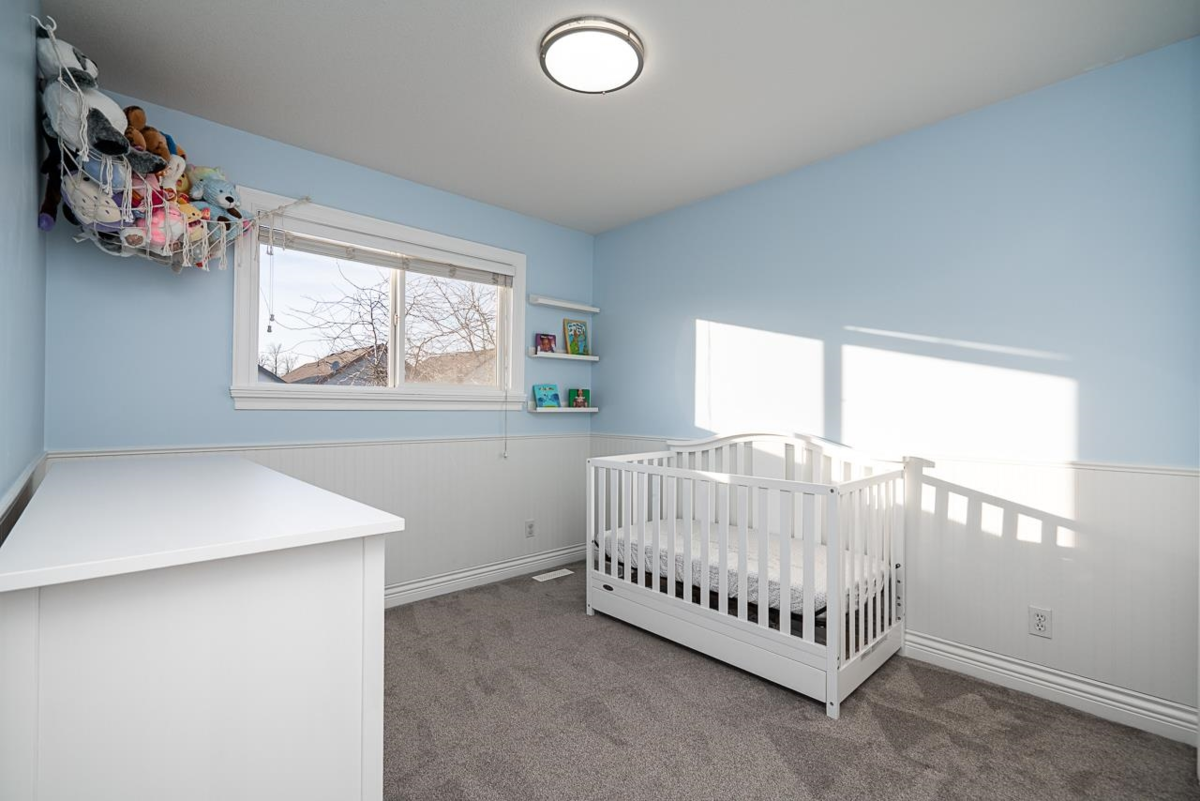 Guest Bathroom Photo of 6551 193b Street, Surrey, BC