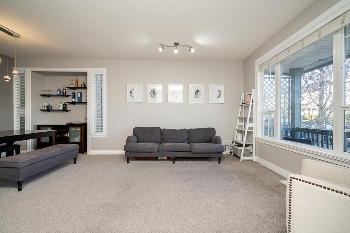 Living Room Photo of 6551 193b Street, Surrey, BC