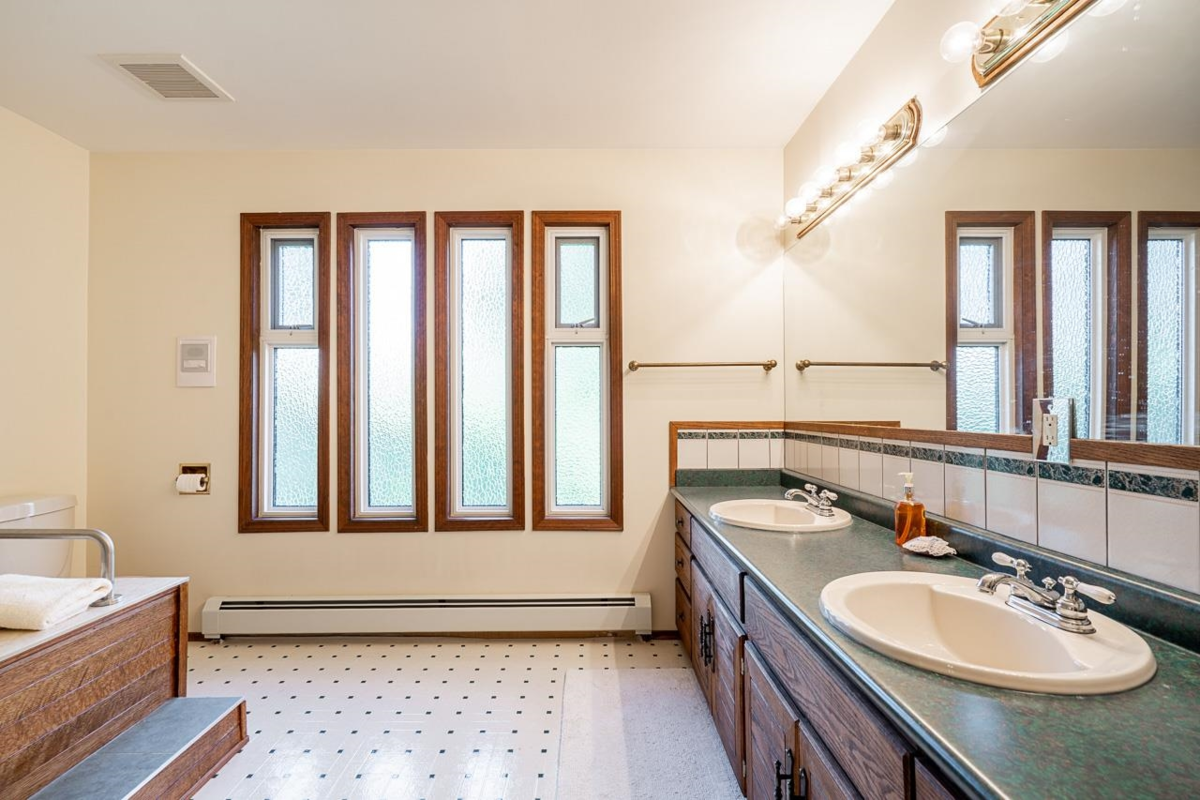 Garage Interior Photo of 22872 78 Avenue, Langley, BC