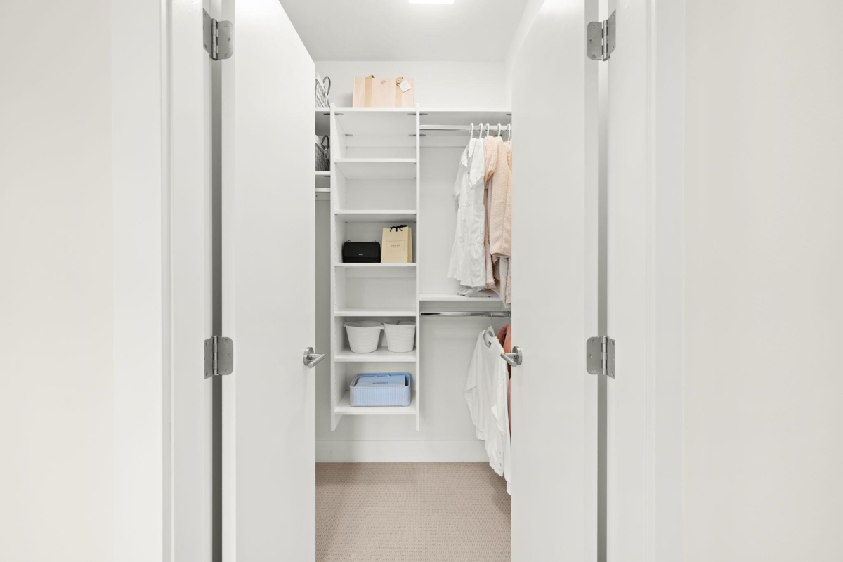 Breakfast Nook Photo of 519 3438 Sawmill Crescent, Vancouver, BC