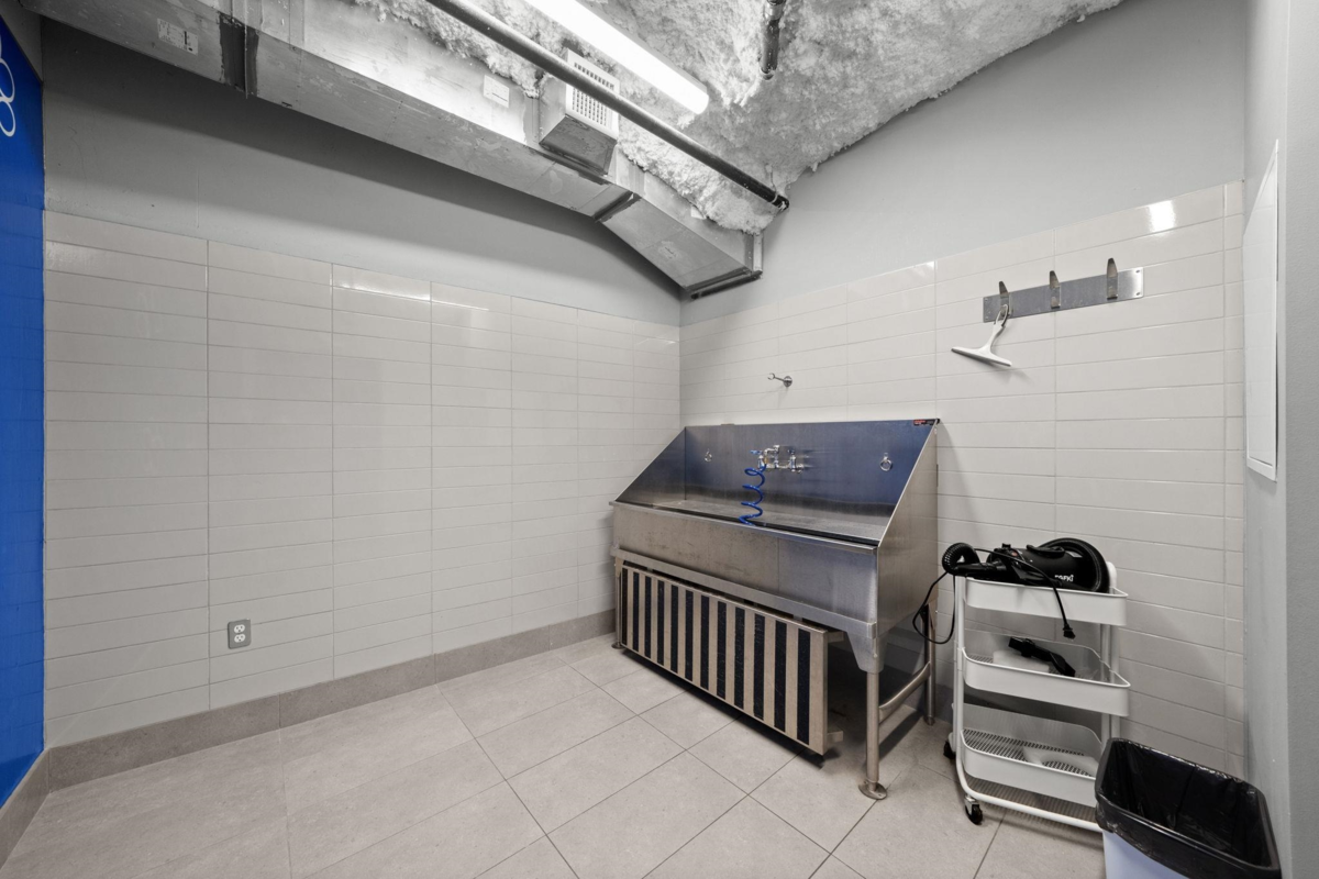 Mudroom Photo of 519 3438 Sawmill Crescent, Vancouver, BC