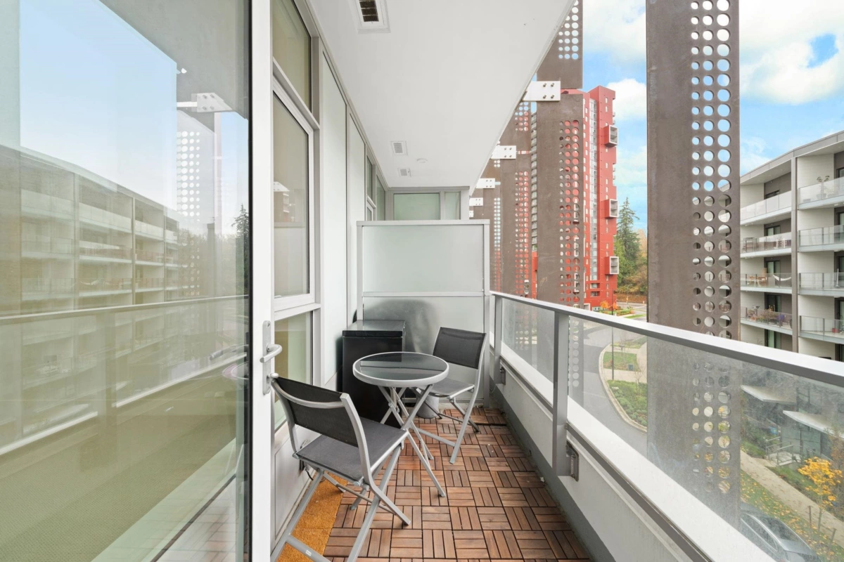 Powder Room Photo of 519 3438 Sawmill Crescent, Vancouver, BC