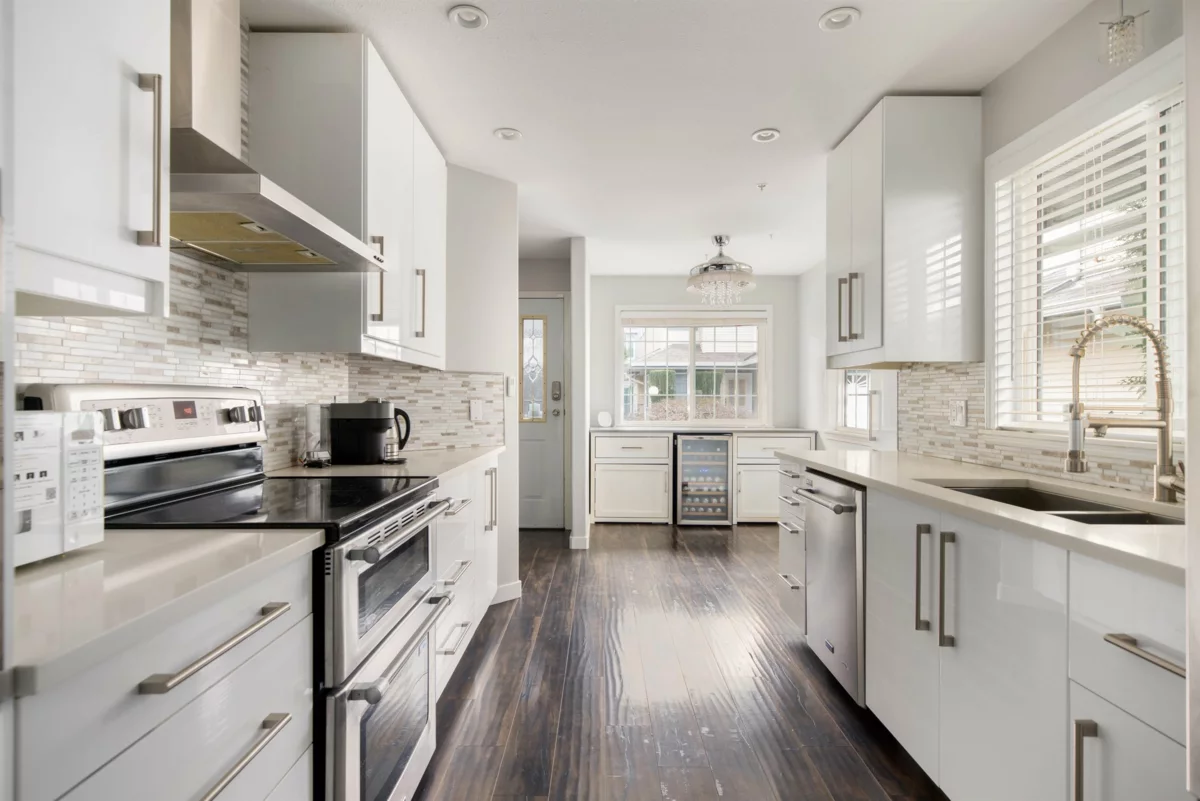 Pantry Photo of 5 19270 122a Avenue, Pitt Meadows, BC